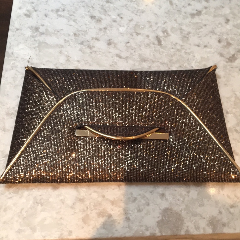 Perfect night out clutch!